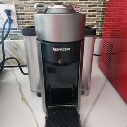 Nespresso Vertuo Machine