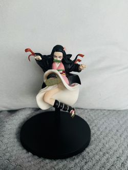 Demon Slayer: Kimetsu no Yaiba FIGURE