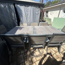 8pc Outdoors Dining Set