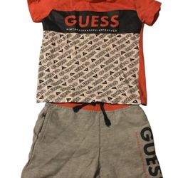 Guess Shorts And T-Shirt 