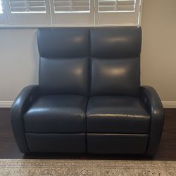 Power recline love seat