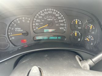 03-06 Silverado- Sierra Clustes