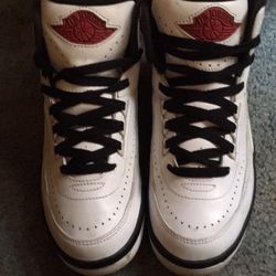 Retro Jordan 2’s