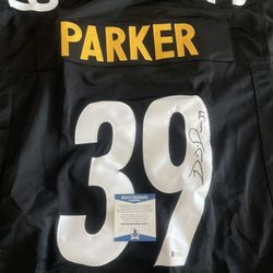 Willie Parker Signed Jersey
