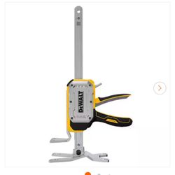 DEWALT CONSTRUCTION JACK 