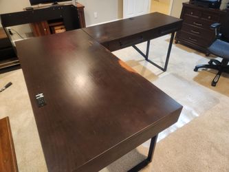 Ashley Furniture Starmore L-Shaped Executive Desk