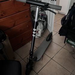 Okai Electric Scooter 