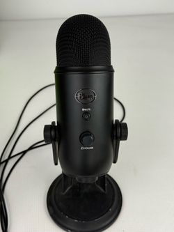 Blue Yeti USB Microphone Black Multi Polar Pattern