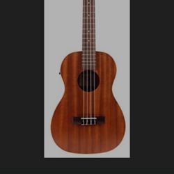 UKULELE 