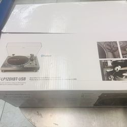 Audio Technica Turntable 