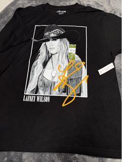 NWT Lainey Wilson Adult XL Black Tour Tee, brand new with tags!
