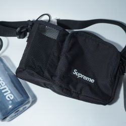 Supreme Side Bag Ss22 Uh