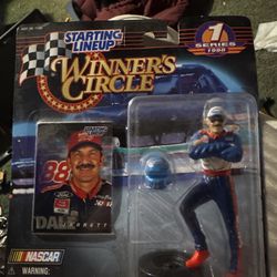 DALE JERRET WINNERS CIRCLEt