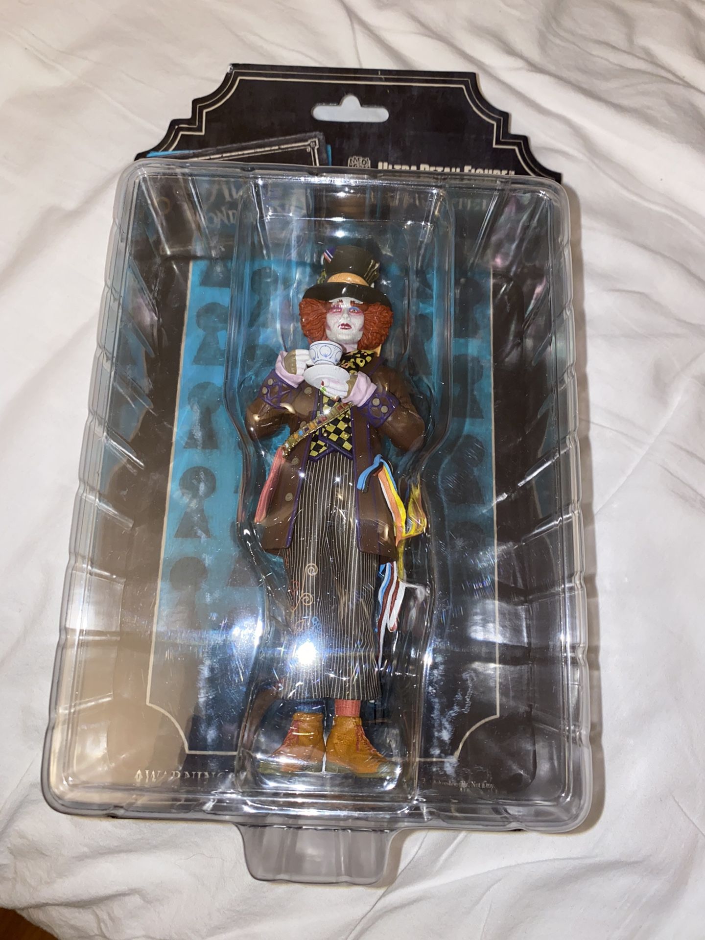 Mad Hatter Medicom Figure