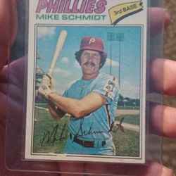 1977 Topps Mike Schmidt