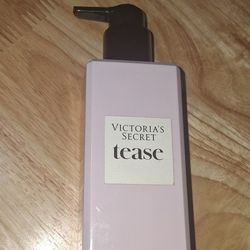 Victoria's Secret Tease Body Lotion 250 mL / 8.4 oz