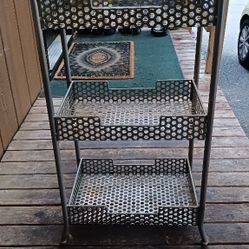 Three Tier/iron Plantrack