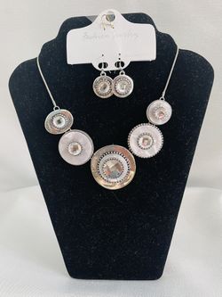 JEWELRY SET