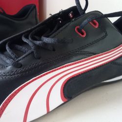 Pumas Black Red Shoes 