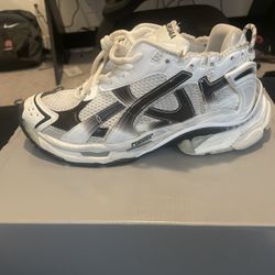 Balenciaga Runners