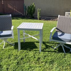 Outdoor Table Swivel Chairs Set