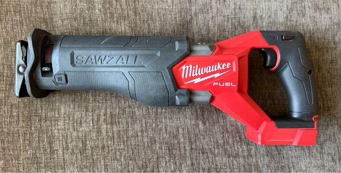 Milwaukee fuel Sawzall