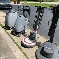 Floor/Carpet Buffers, Extractors And Scrubbers