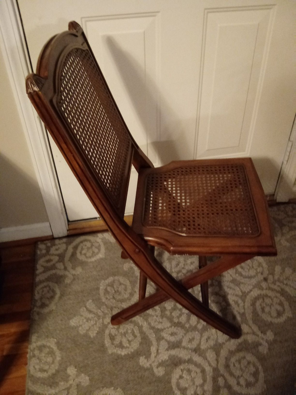 Beautiful reproduction antique chair