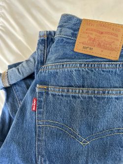 Levi’s Women’s Vintage Mom Jeans Size W25 L31