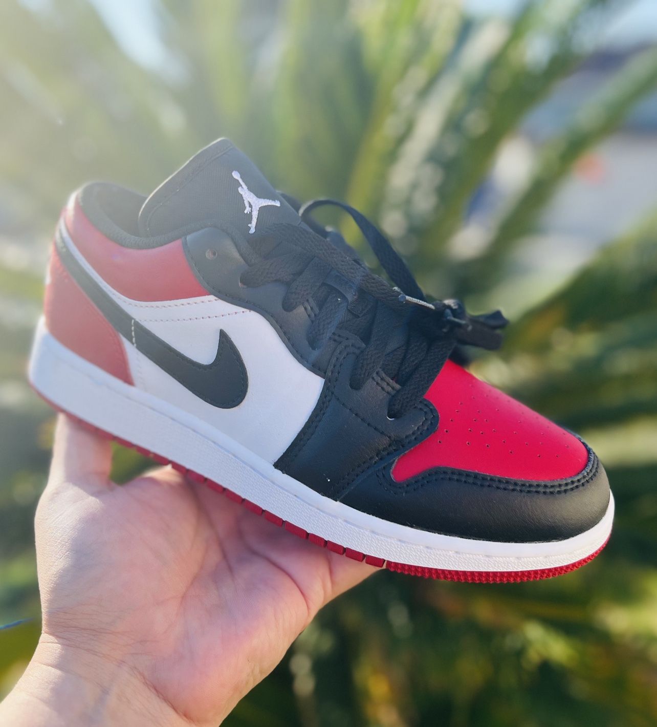 Jordan 1 Low Bred Toe 4.5 Y