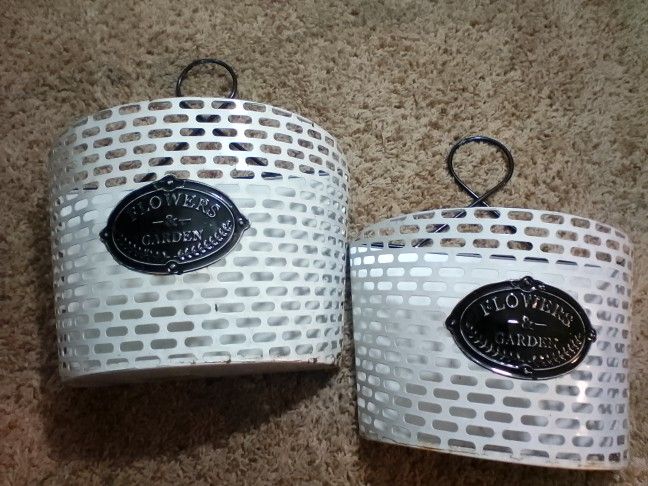 Outdoor Hanging Baskets