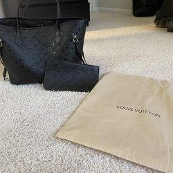 Black Louis Vuitton Purse
