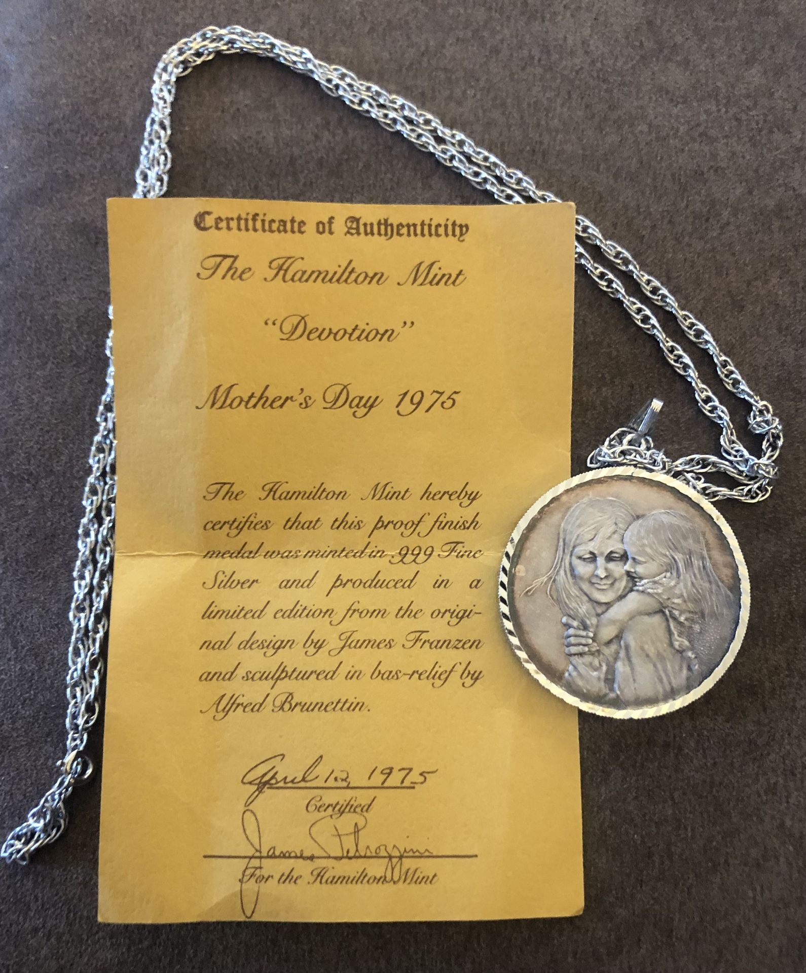 Vintage 1975 James Franzen Sterling Silver .999 Mothers Day DEVOTION Pendant On 27” Chain-Hamilton Mint 48.8 G