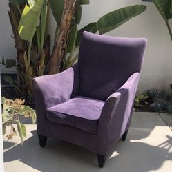 Purple Armchair W/ Ottoman (Not Pictured), Gives “F•R•I•E•N•D•S” vibes