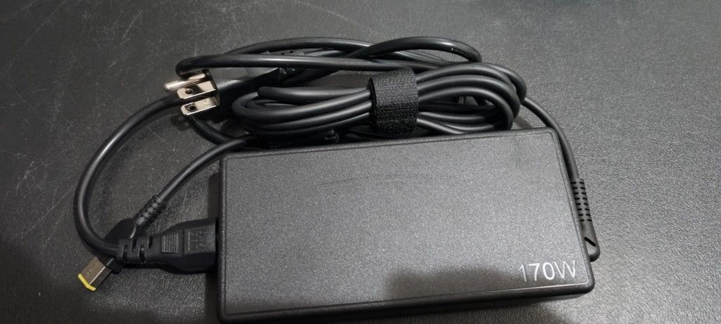 CHARGER FOR LAPTOP