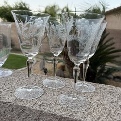 4 Luxury Glasses With Design