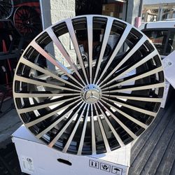 24” Wheels For Mercedes Benz G Wagon G63 G550 G55 