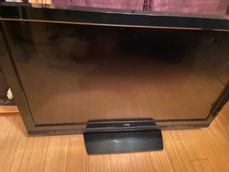 36 inch JVC TV