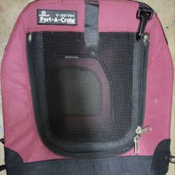 Dog pet carrier 