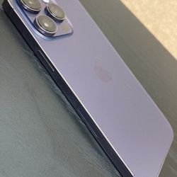Iphone 14 Pro Max 256GB Unlocked For Any Carrier/ Liberado Para Cualquier Compañia 