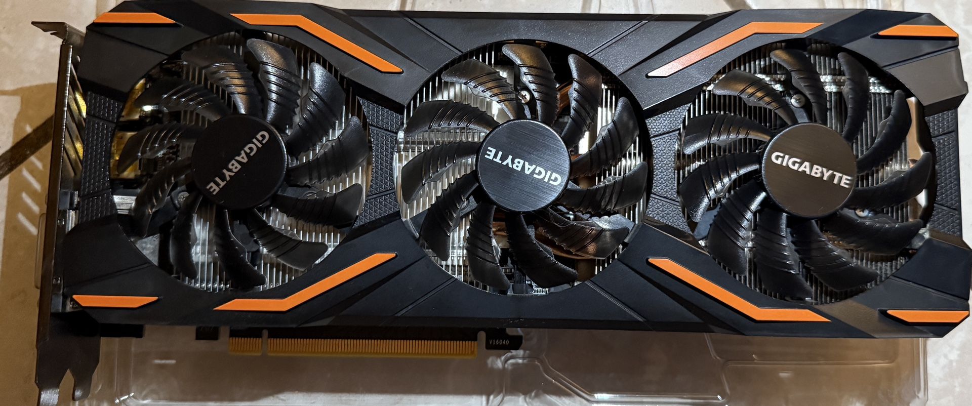 GeForce GTX 1080 Graphics 8GB