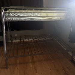 Full/twin Bunkbed