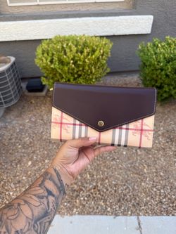 Clutch/Crossbody Bag