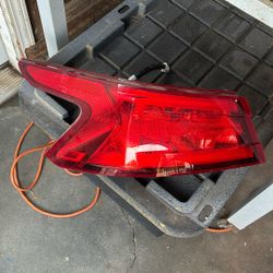 Nissan Altima Maxima Taillight 2019- 2022