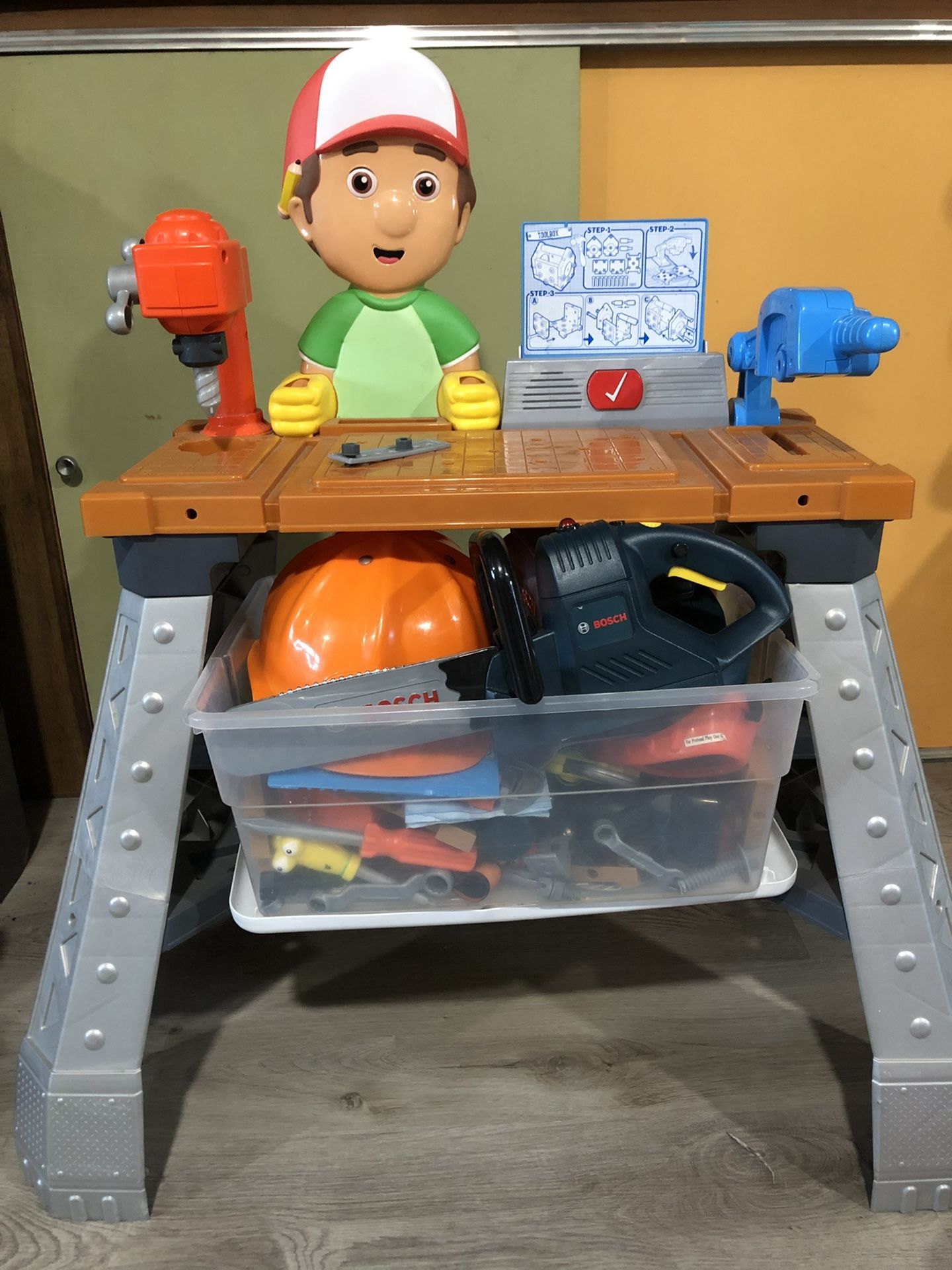 Handy Manny Tool Workbench Set
