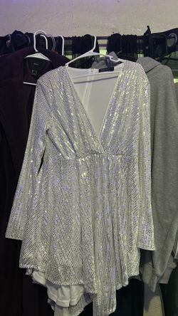 Brand New Size Large Dress