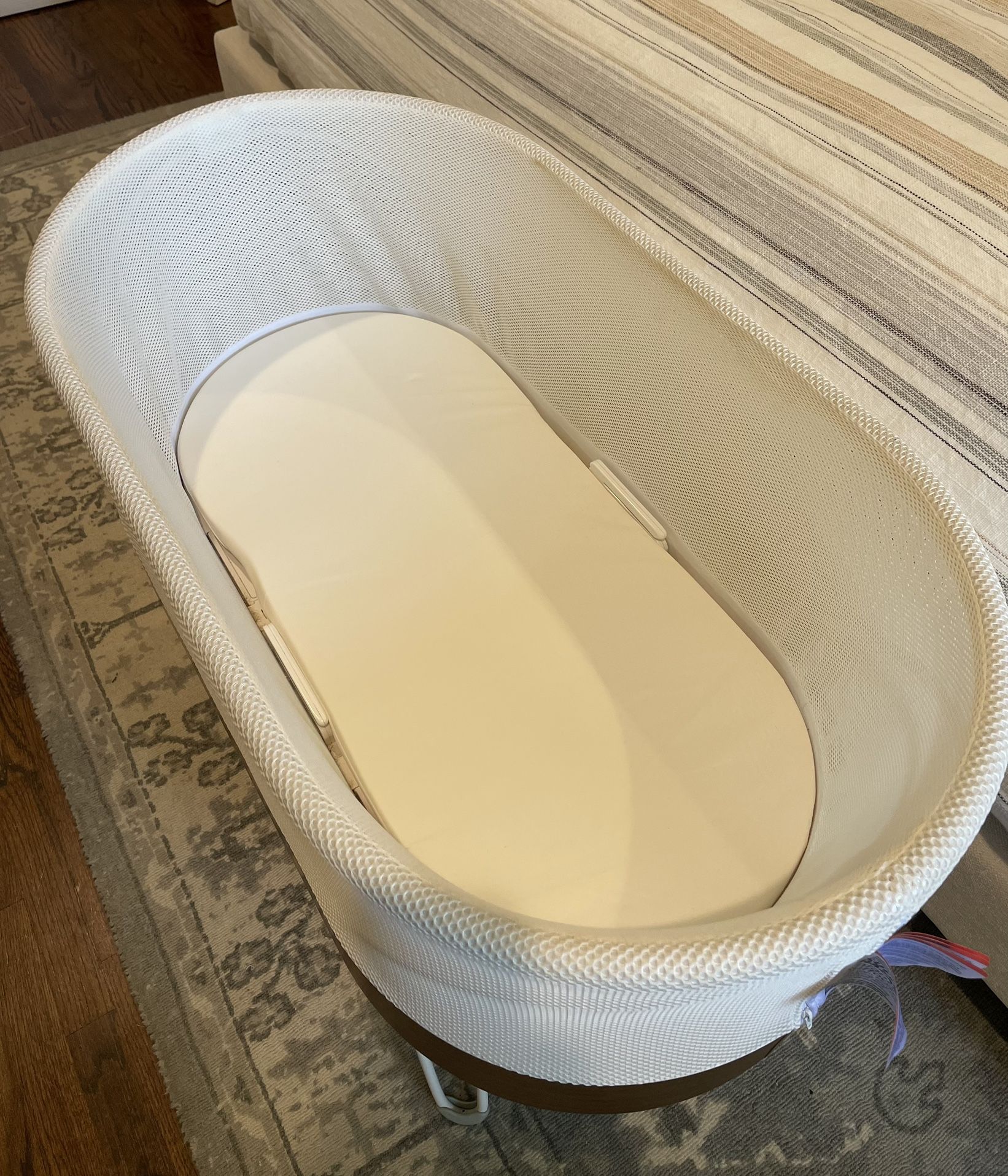 Lightly Used Snoo