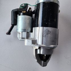 USED Starter For Mitsubishi Lancer & Outlander Sport 2.0 2.4 M000T38771 SMT0355
