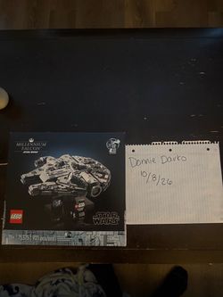 Millennium falcon lego set 25 year anniversary
