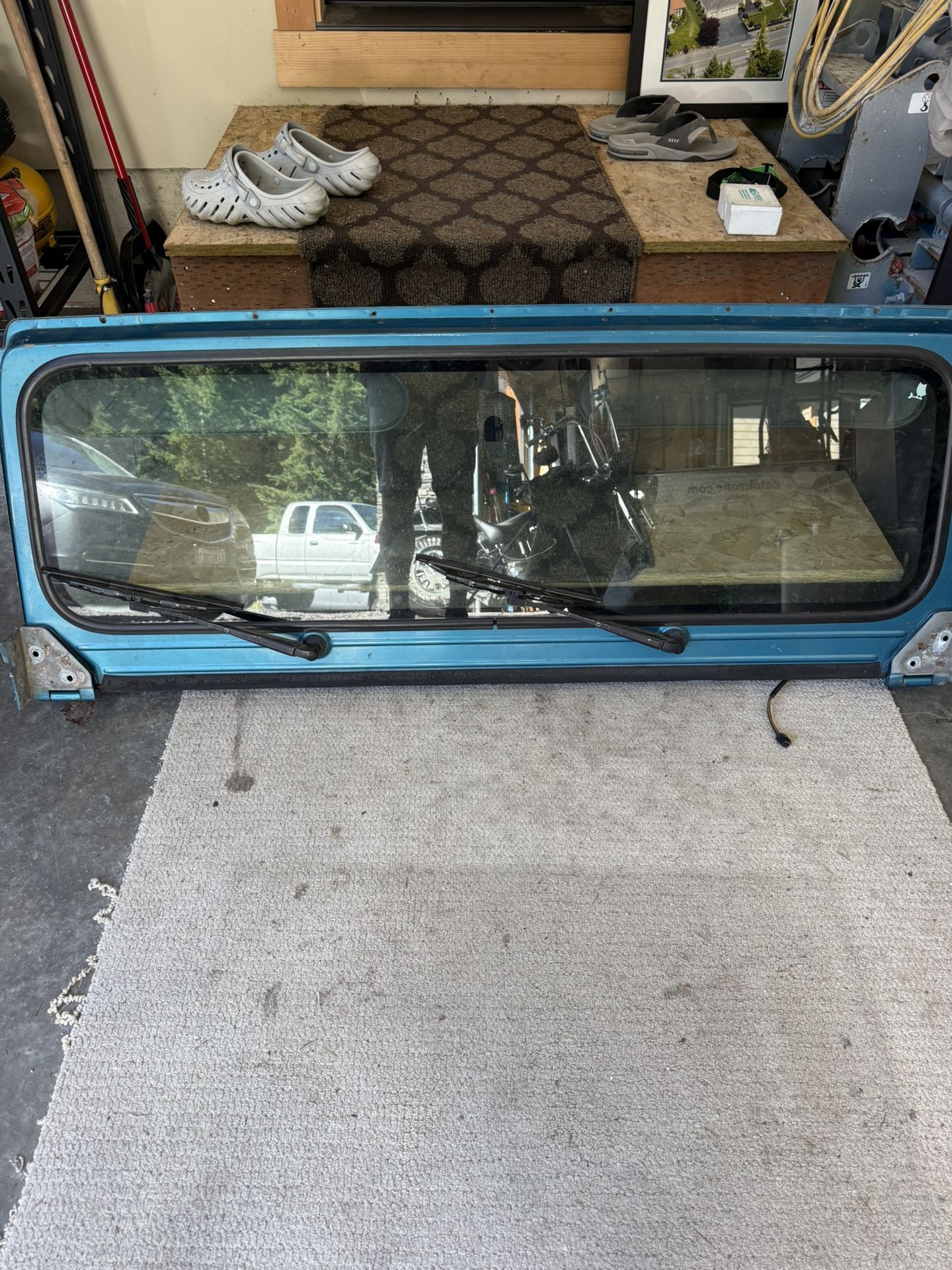 Windshield 76 CJ-7